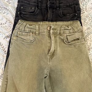 Boys ZARA Jeans in Black and Olive